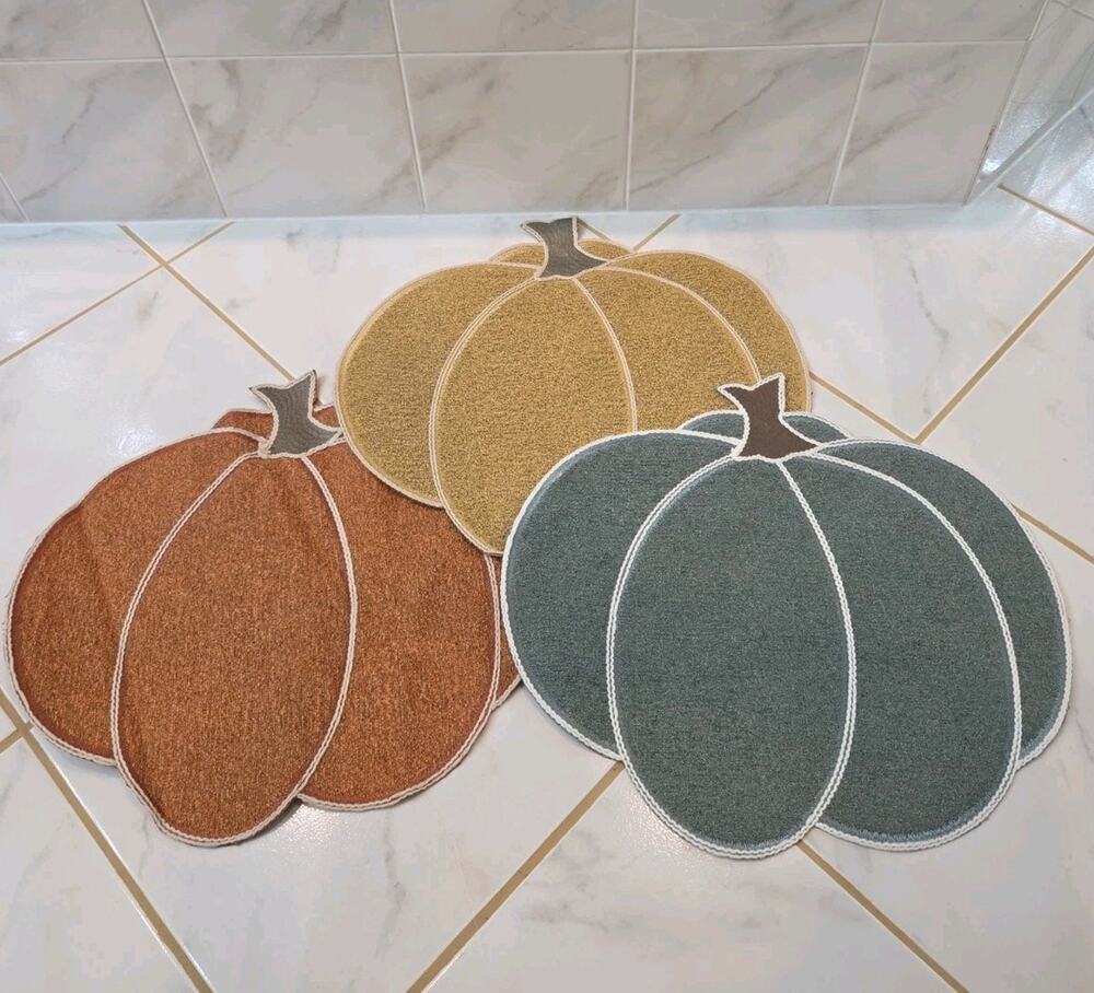Evermaple Bouclé Pumpkin Shaped Placemats 16x16 Fall Thanksgiving Set(3)